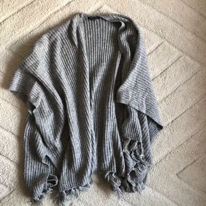 AE Knit Shawl